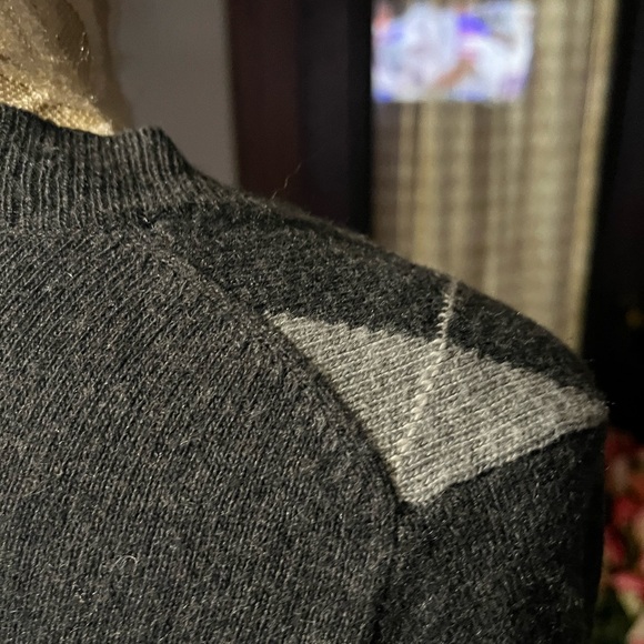 J crew argyle cashmere blend sweater/ grey/  white/ charcoal size small-like new - Picture 10 of 12